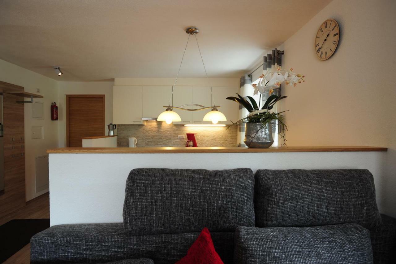 Xl Appartements Steinhaus ภายนอก รูปภาพ