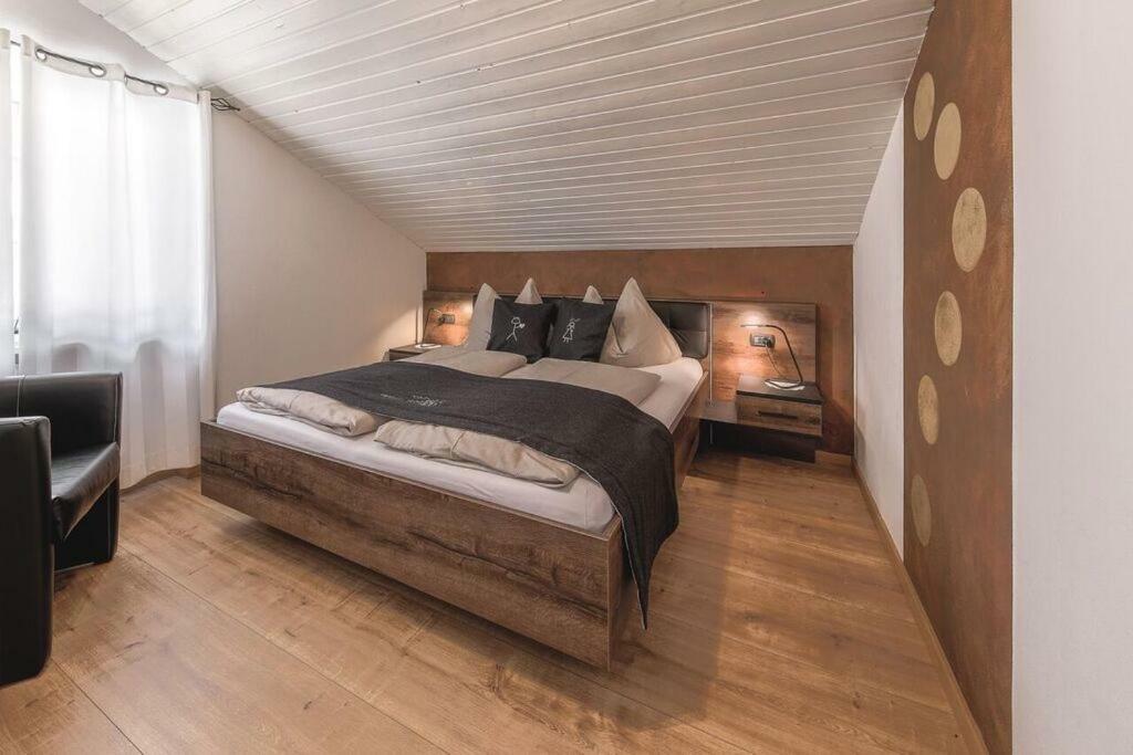 Xl Appartements Steinhaus ภายนอก รูปภาพ